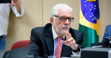 Jaques Wagner atuou como interlocutor entre Master e BRB, diz PF