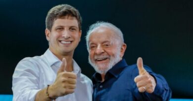 Com Lyra em vantagem, Campos reforça ligação com Lula na disputa pelo governo em Pernambuco
