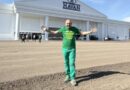 Luciano Hang doa prótese de alta tecnologia a pedreiro de SC