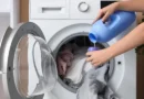 Água quente pode estragar roupas; veja quais peças lavar com água fria